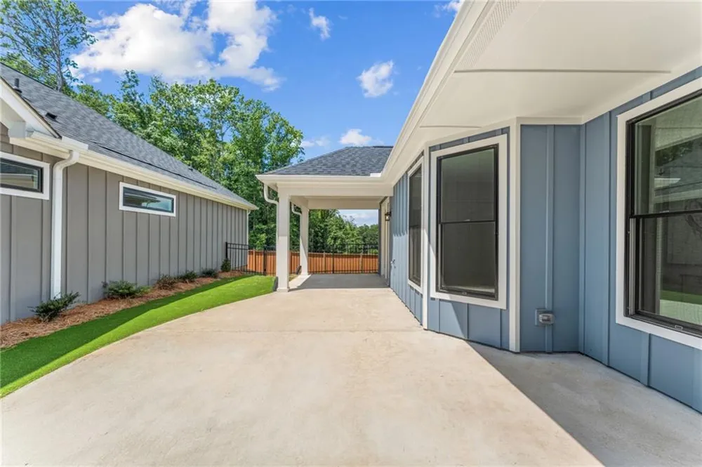 330 Sassafras Way Holly Springs, GA 30115