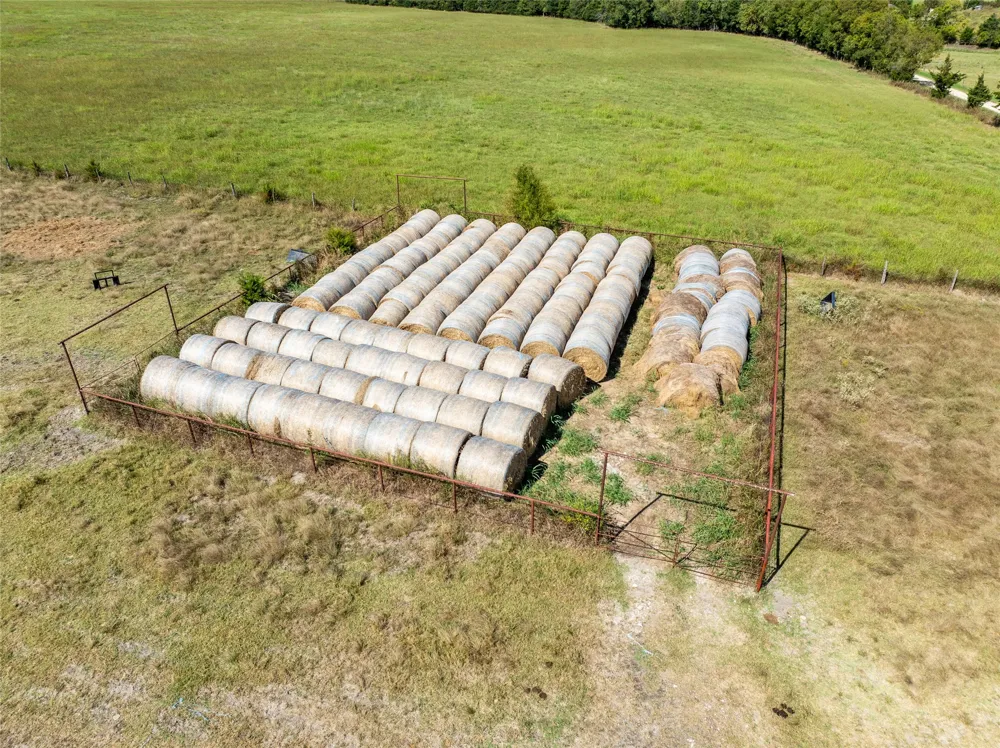 CR 15240 Blossom, TX 75416