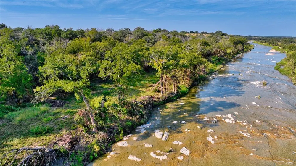 4900 Tx-71 Highway Brady, TX 76887