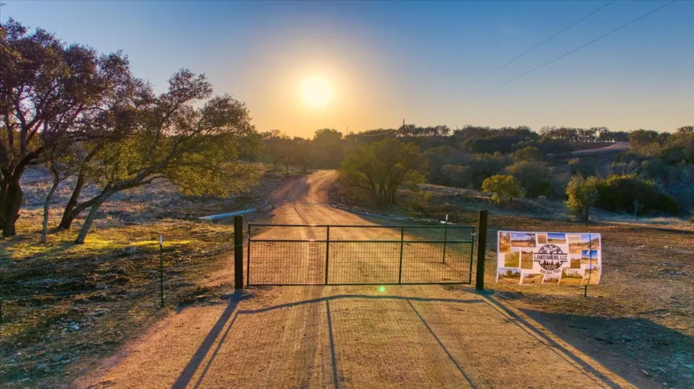 4900 Tx-71 Highway Brady, TX 76887
