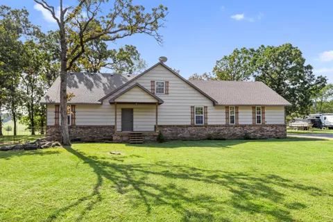 16762 E 380 ROAD