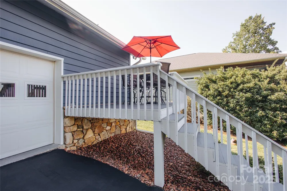 95 Lake Club Lane #9 Nebo, NC 28761