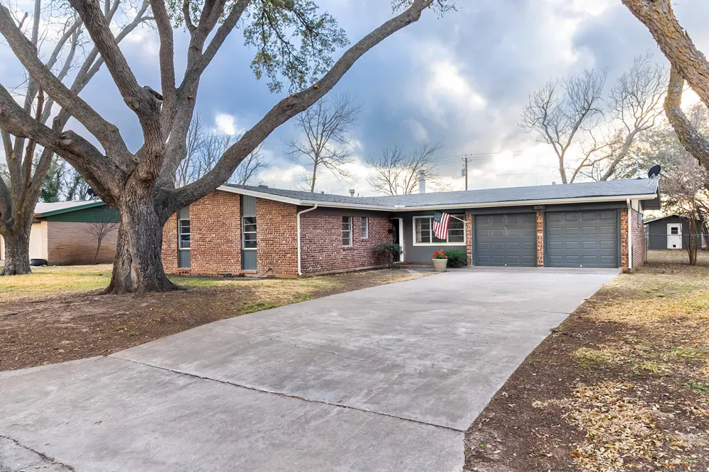2016 China Brady, TX 76825