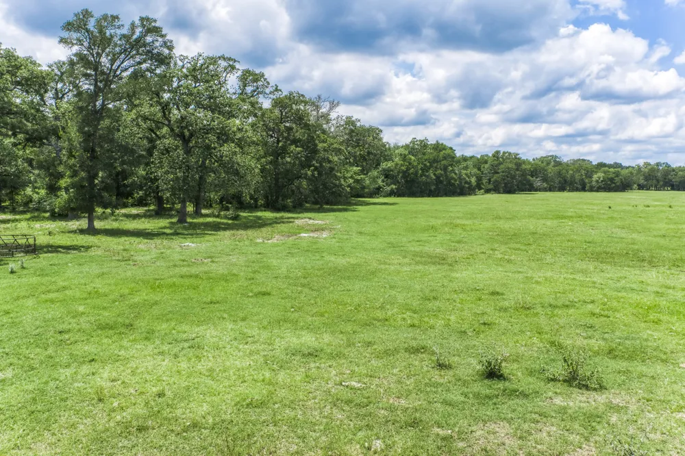 237 HWY 36 S Caldwell, TX 77836