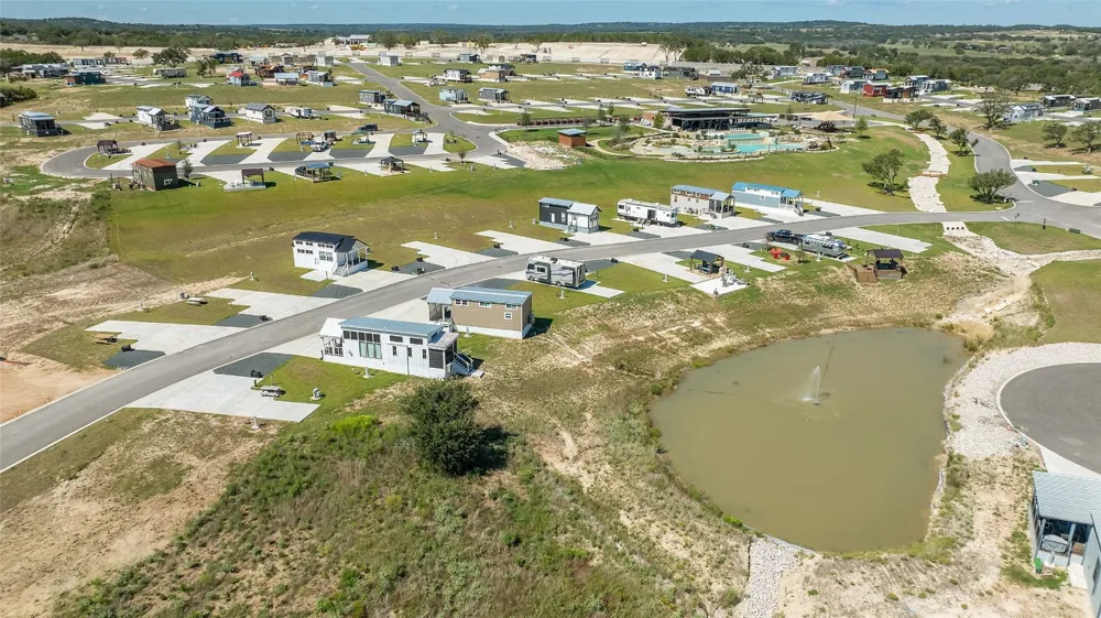 5386 Ranch Road 1376, Unit 274 #274 Fredericksburg, TX 78624