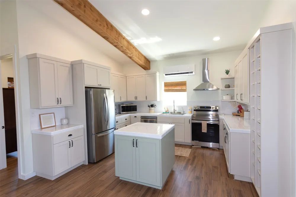 1137 County Road 314 Llano, TX 78643