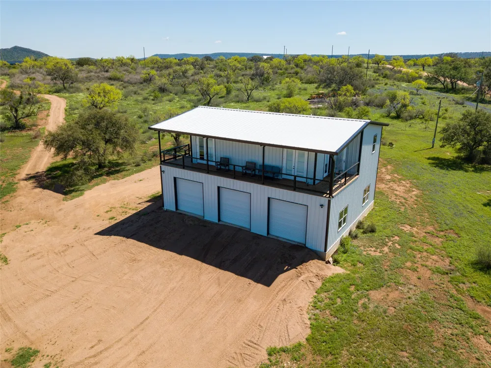1137 County Road 314 Llano, TX 78643