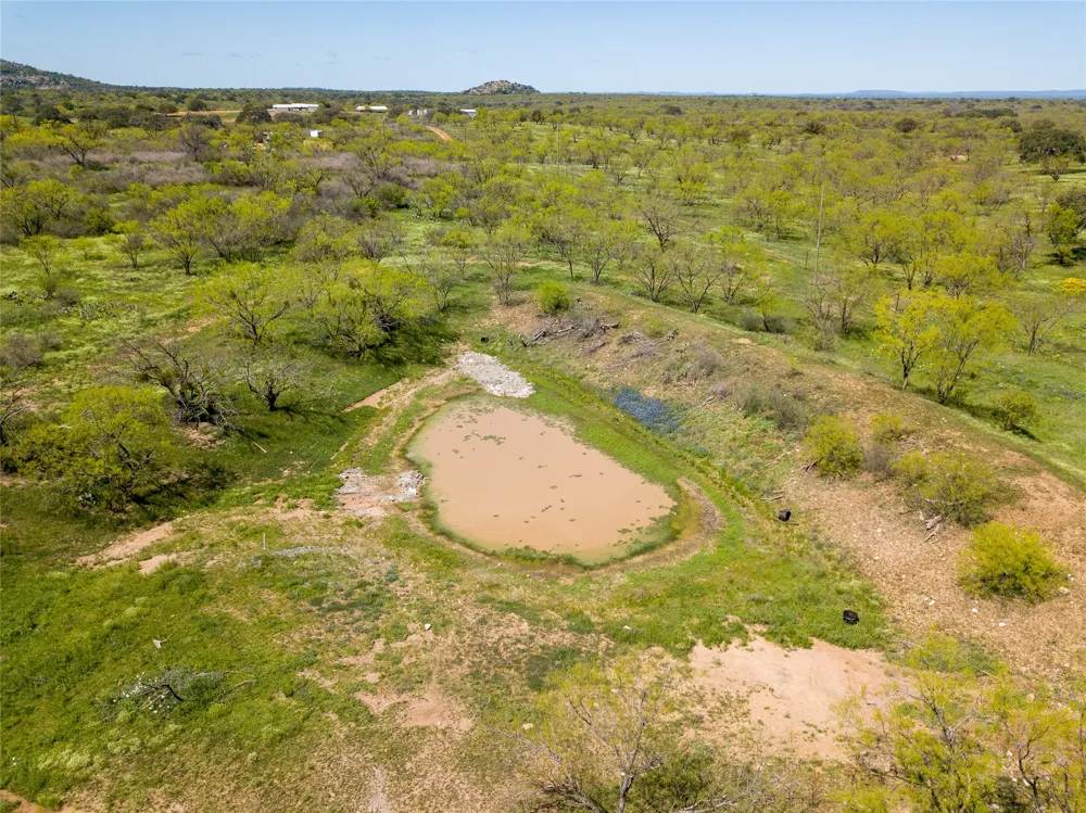 1137 County Road 314 Llano, TX 78643