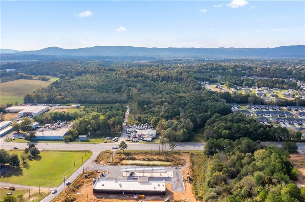 1401 GA-53 Calhoun, GA 30701