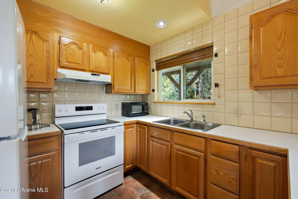 133 Gold Hill Circle Sagle, ID 83860