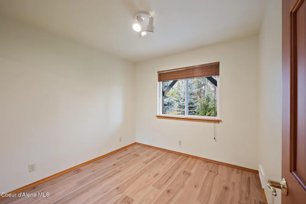 133 Gold Hill Circle Sagle, ID 83860