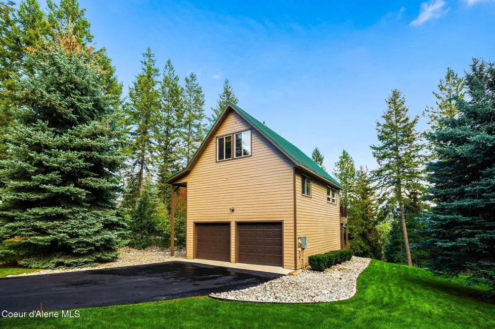 133 Gold Hill Circle Sagle, ID 83860