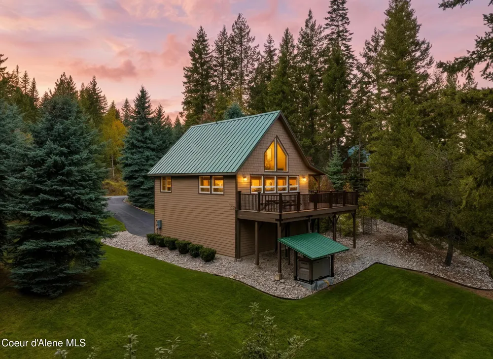 133 Gold Hill Circle Sagle, ID 83860