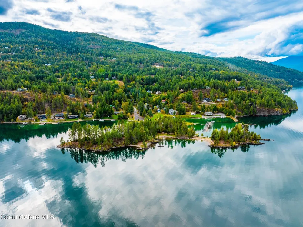 133 Gold Hill Circle Sagle, ID 83860