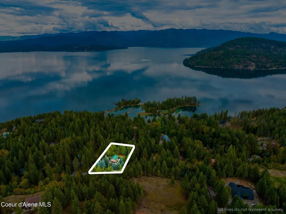133 Gold Hill Circle Sagle, ID 83860