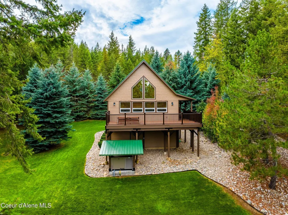 133 Gold Hill Circle Sagle, ID 83860