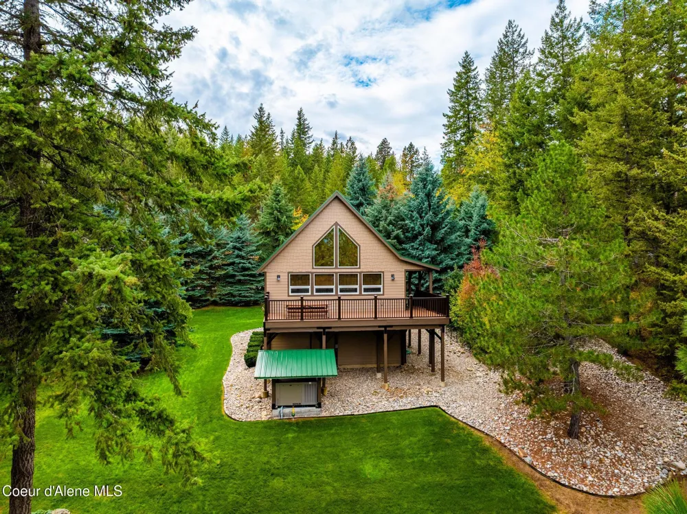 133 Gold Hill Circle Sagle, ID 83860