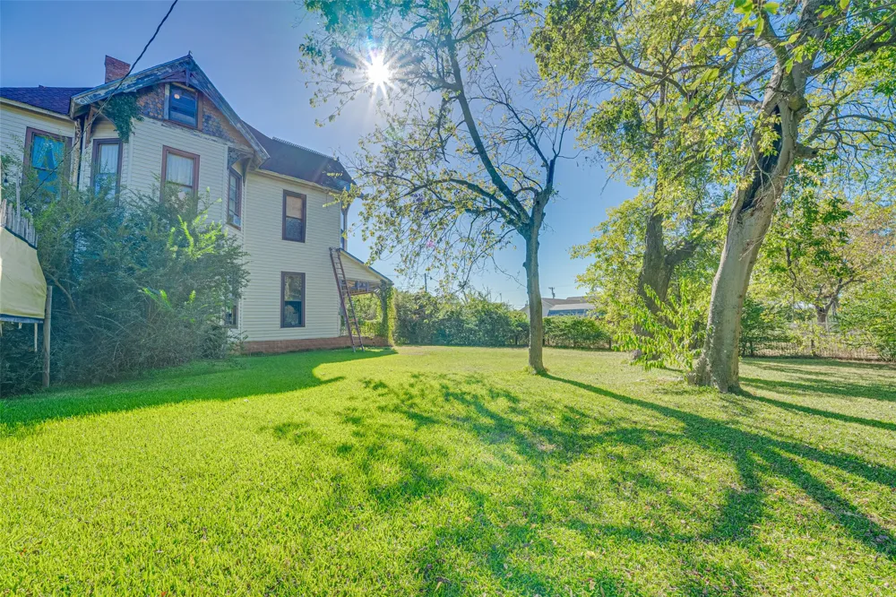 103 Stevens Street Ladonia, TX 75449