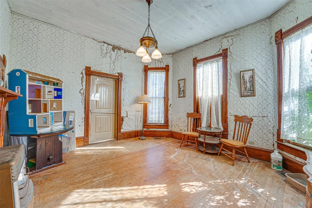 103 Stevens Street Ladonia, TX 75449