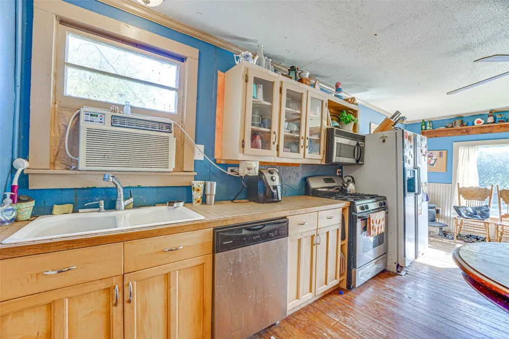 103 Stevens Street Ladonia, TX 75449