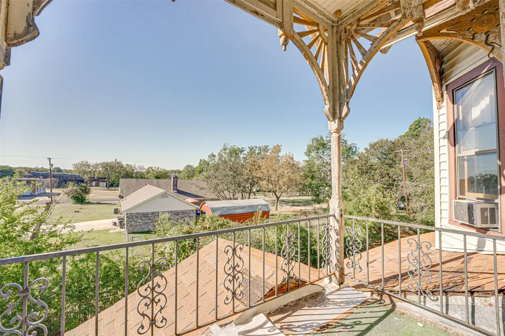 103 Stevens Street Ladonia, TX 75449