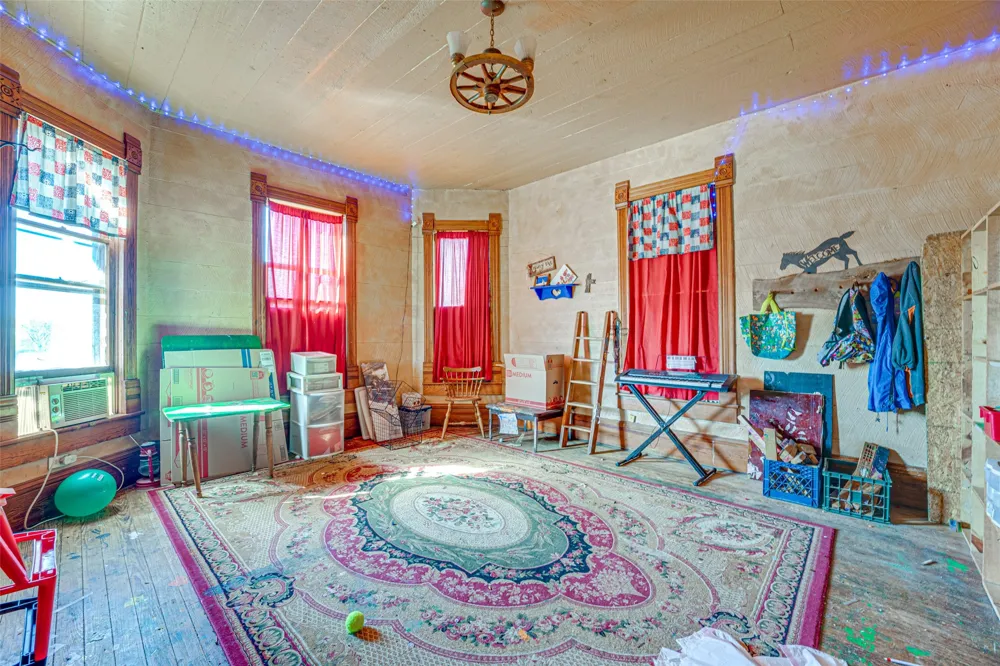103 Stevens Street Ladonia, TX 75449
