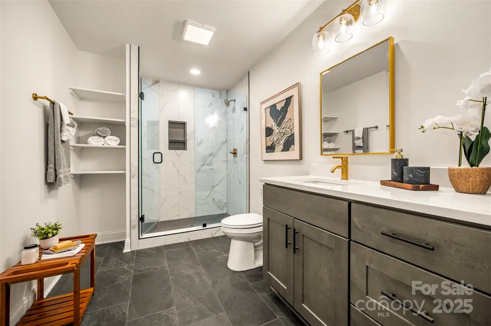 160 Lasae Lane Tryon, NC 28782