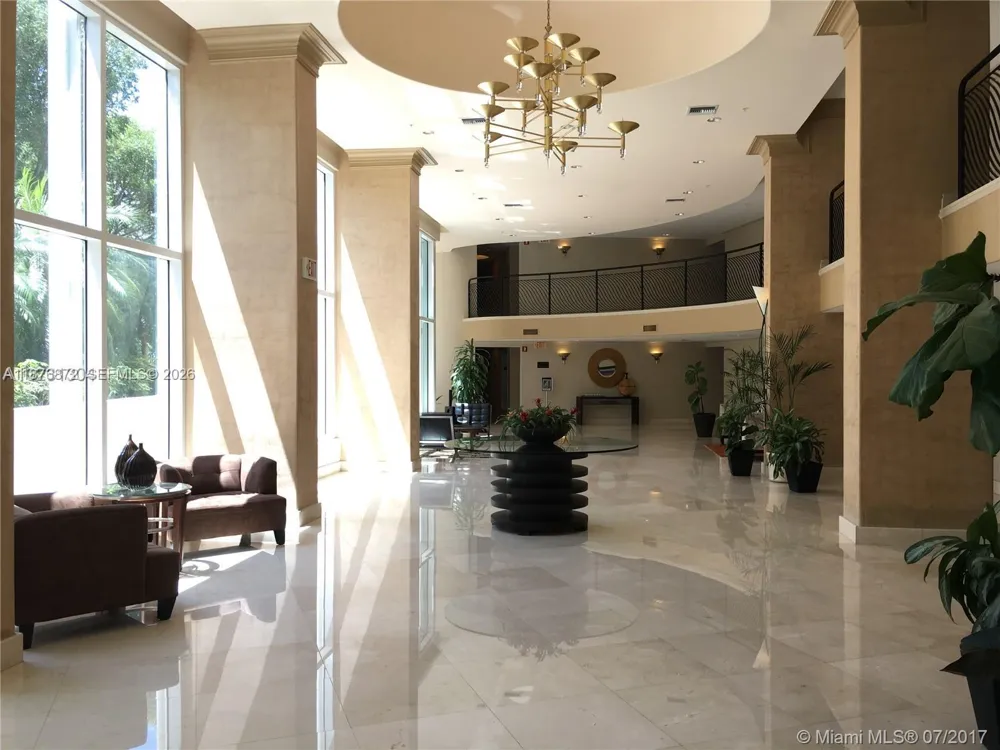 3370 NE 190 St #PH 2909 Aventura, FL 33180