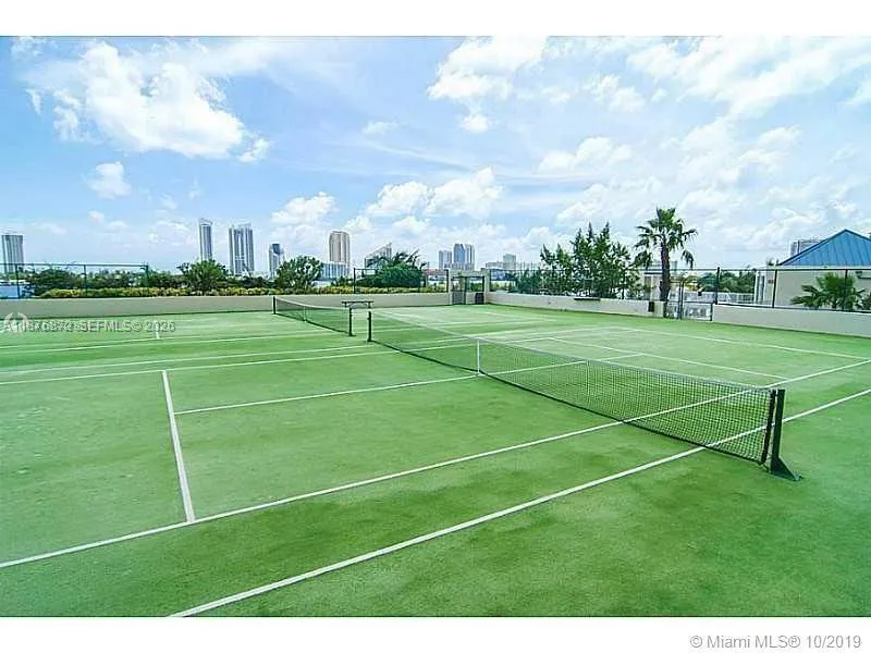 3370 NE 190 St #PH 2909 Aventura, FL 33180
