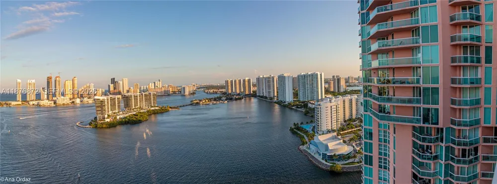 3370 NE 190 St #PH 2909 Aventura, FL 33180