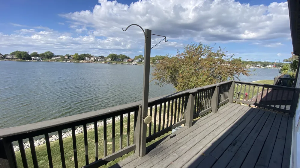 5035 Spinnaker Lane #C Crown Point, IN 46307