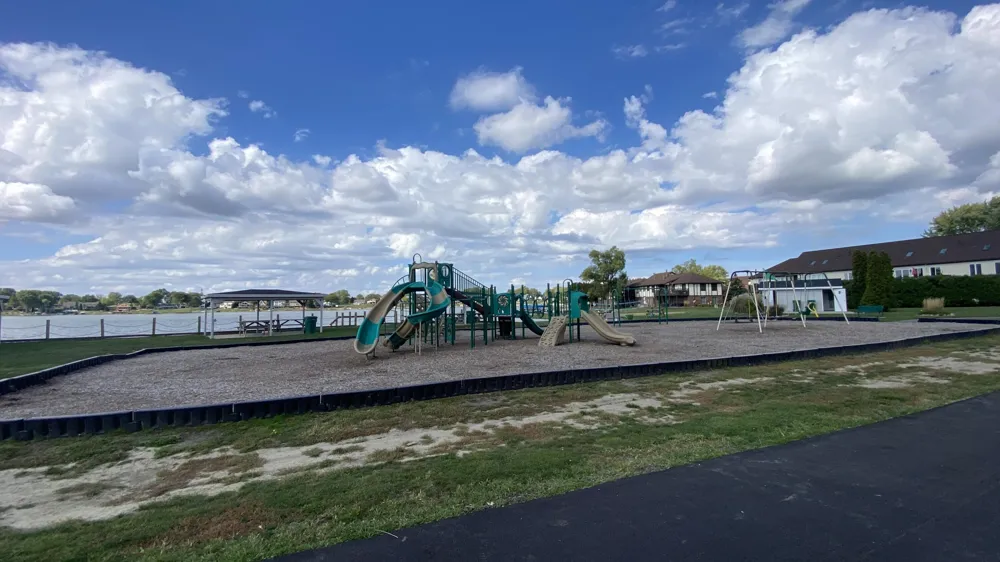 5035 Spinnaker Lane #C Crown Point, IN 46307