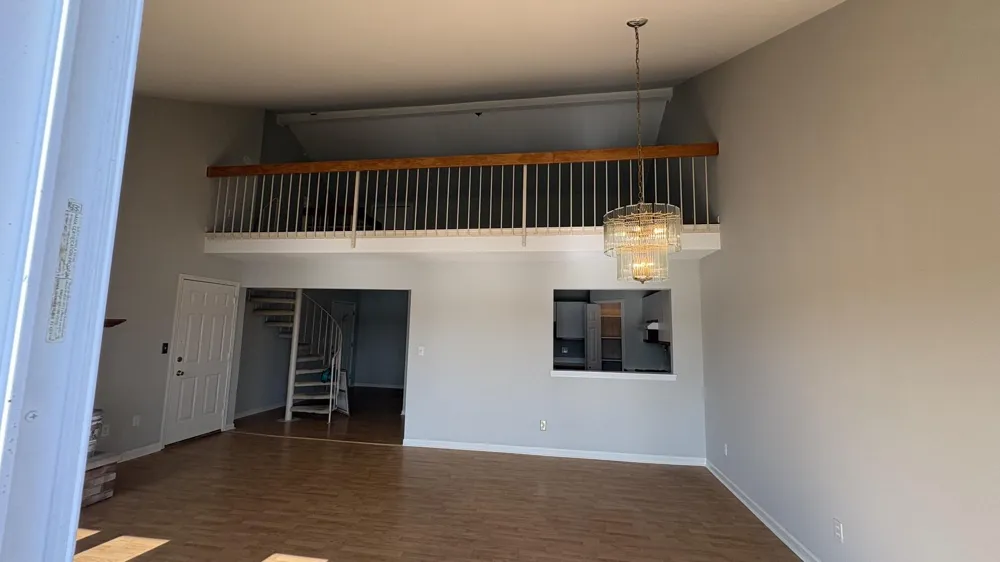 5035 Spinnaker Lane #C Crown Point, IN 46307