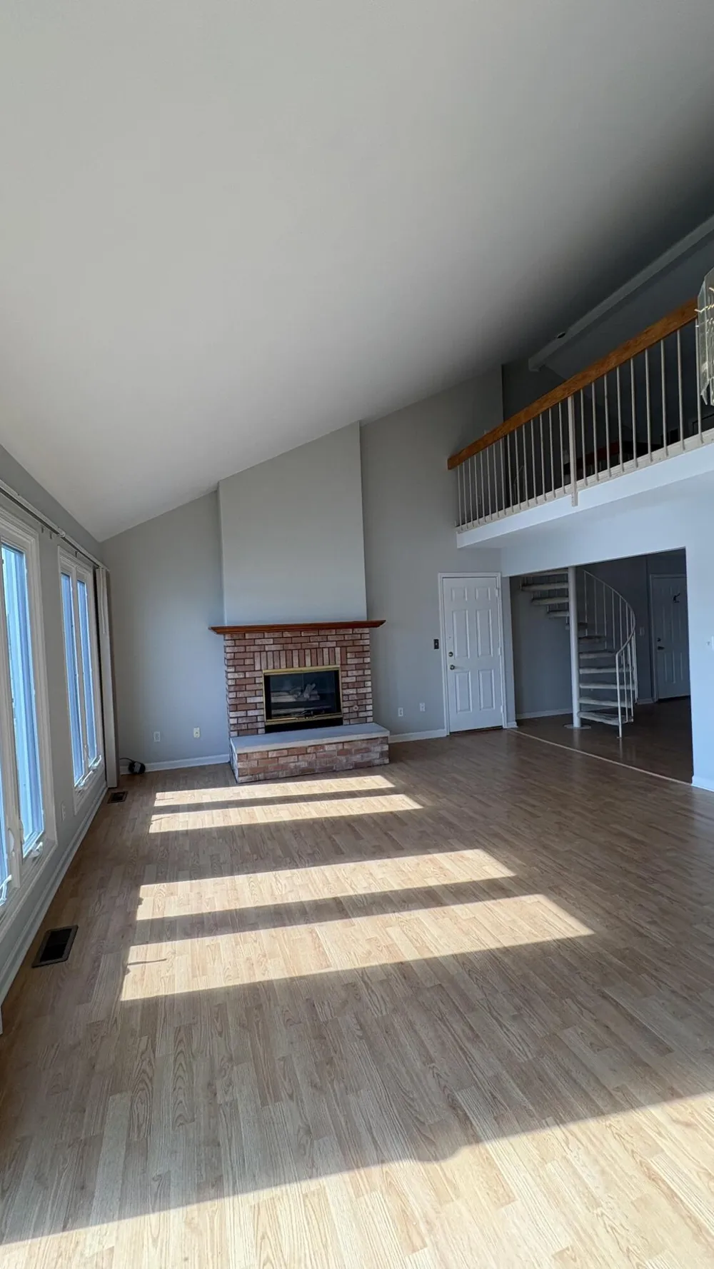 5035 Spinnaker Lane #C Crown Point, IN 46307
