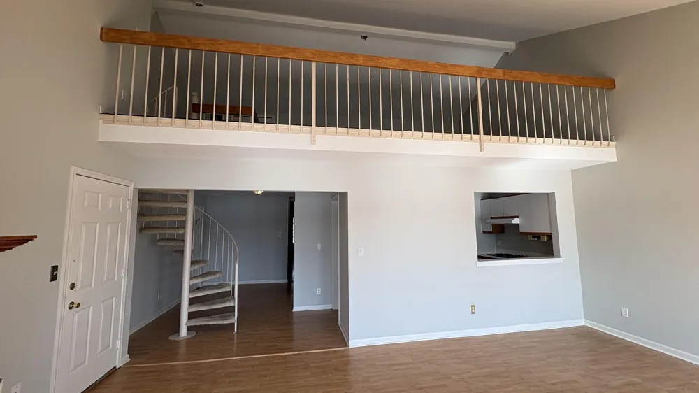 5035 Spinnaker Lane #C Crown Point, IN 46307