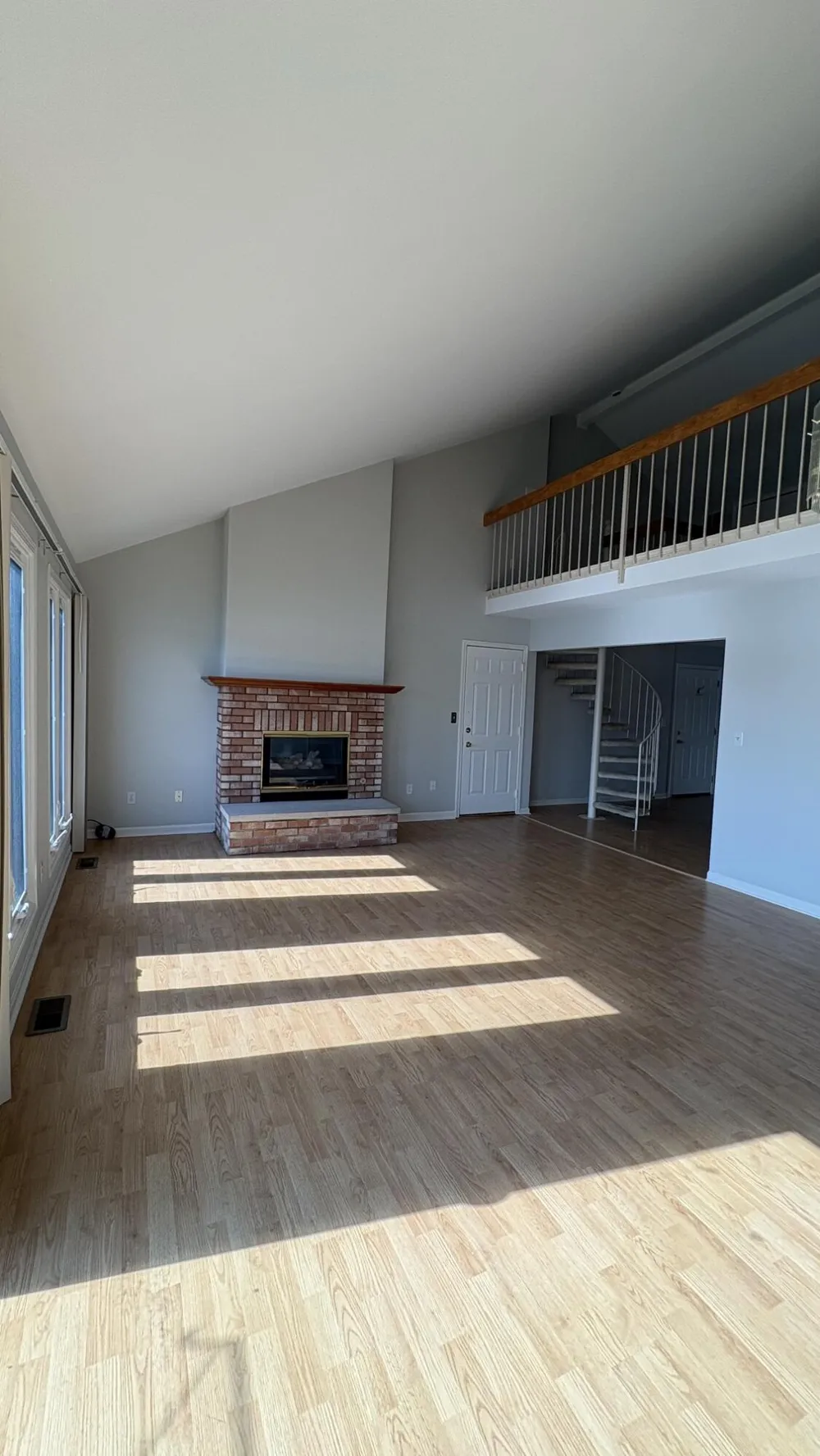 5035 Spinnaker Lane #C Crown Point, IN 46307