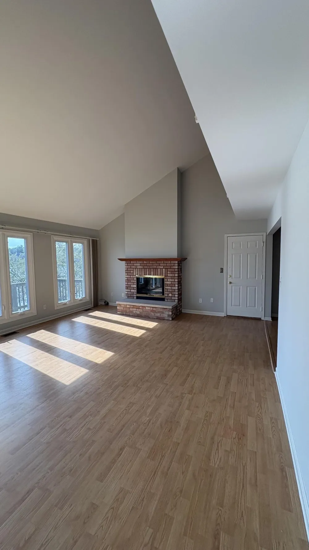 5035 Spinnaker Lane #C Crown Point, IN 46307
