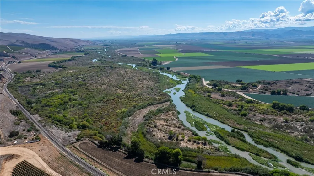 35095 Metz Road Soledad, CA 93960