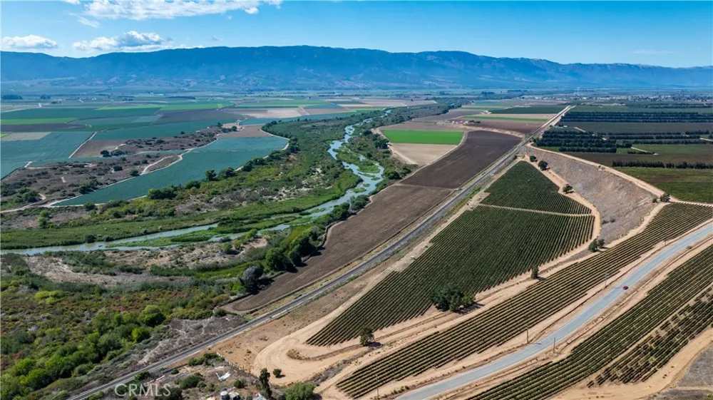 35095 Metz Road Soledad, CA 93960