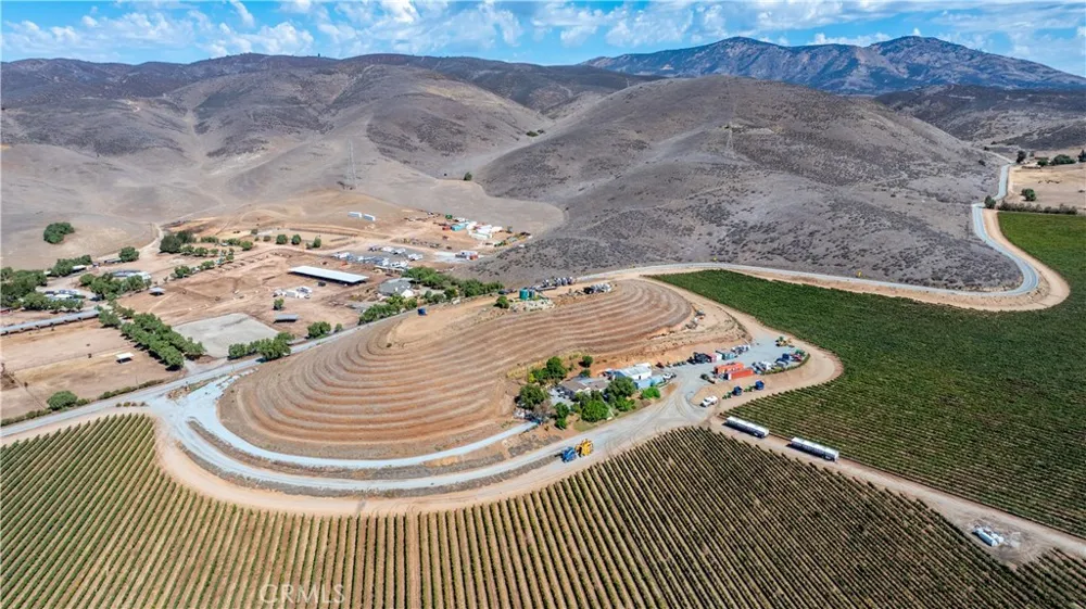 35095 Metz Road Soledad, CA 93960