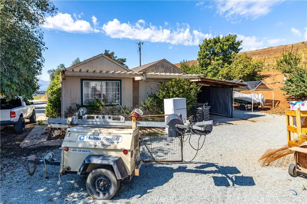 35095 Metz Road Soledad, CA 93960