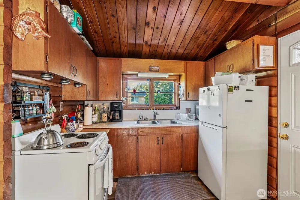 1505 201st Street Ocean Park, WA 98640