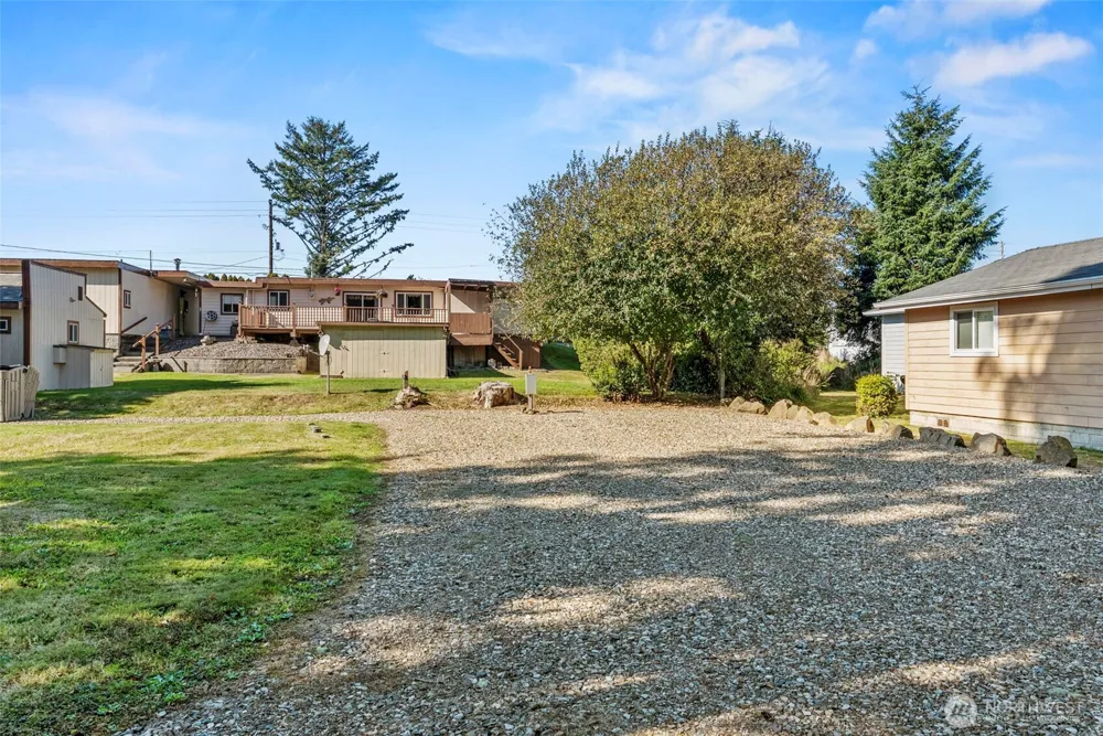 1505 201st Street Ocean Park, WA 98640