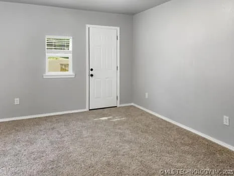 18 Nakomis Court Canadian, OK 74425