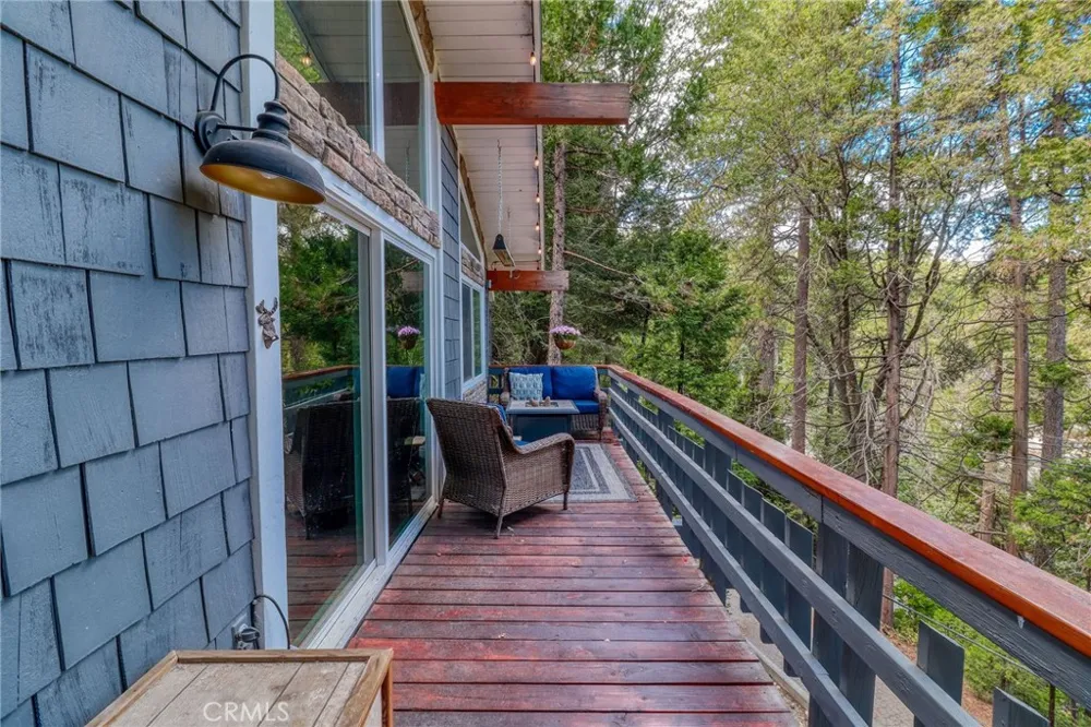 26669 State Highway 189 Twin Peaks, CA 92391