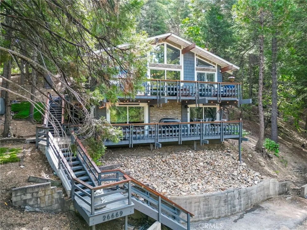 26669 State Highway 189 Twin Peaks, CA 92391