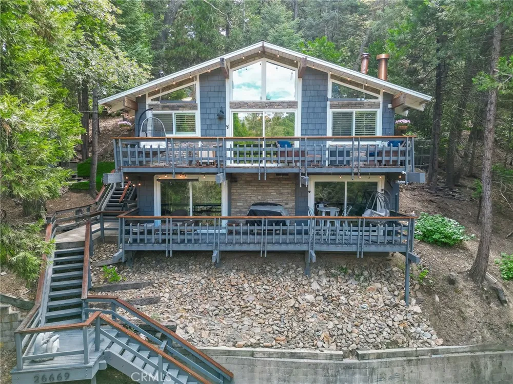 26669 State Highway 189 Twin Peaks, CA 92391
