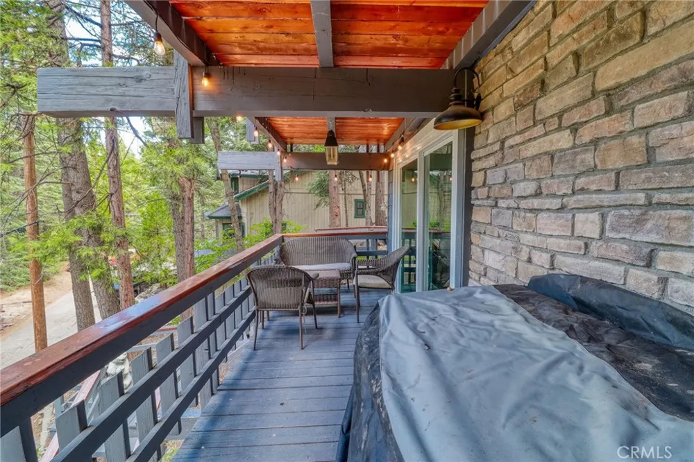 26669 State Highway 189 Twin Peaks, CA 92391