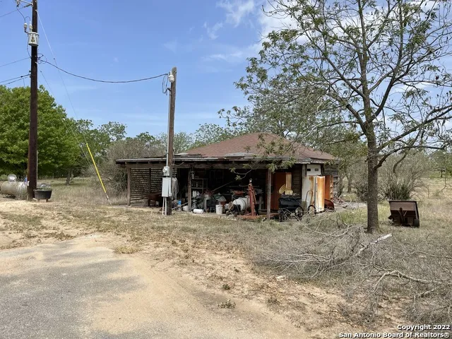 8226 FM 471 N San Antonio, TX 78253