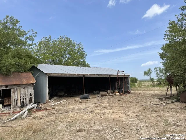 8226 FM 471 N San Antonio, TX 78253